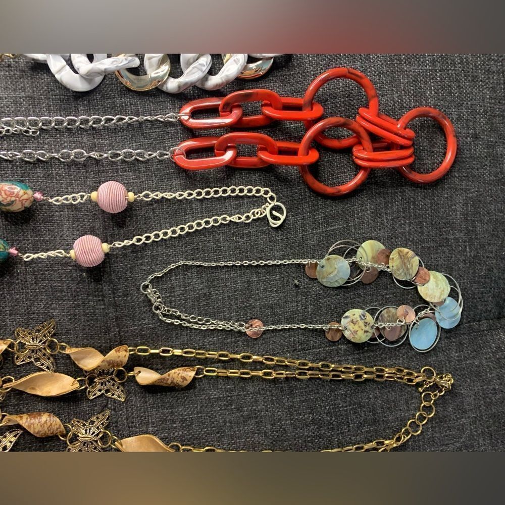 Long Chain Necklace Bundle - Picture 3 of 7